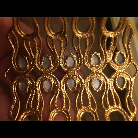 18k gold plated amethyst cuff - Picture 4 of 4